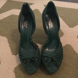Vintage Gucci heels SEE DISCRIPTION